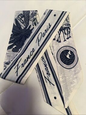 France Paris Navy & Ivory Silk Scarf Tie or Purse Scarf NWOT